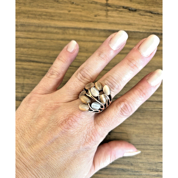 Paparazzi Accessories Ring LOT of 24 Assorted Styles Stretch Rings Wholesale Lot - Picture 4 of 16